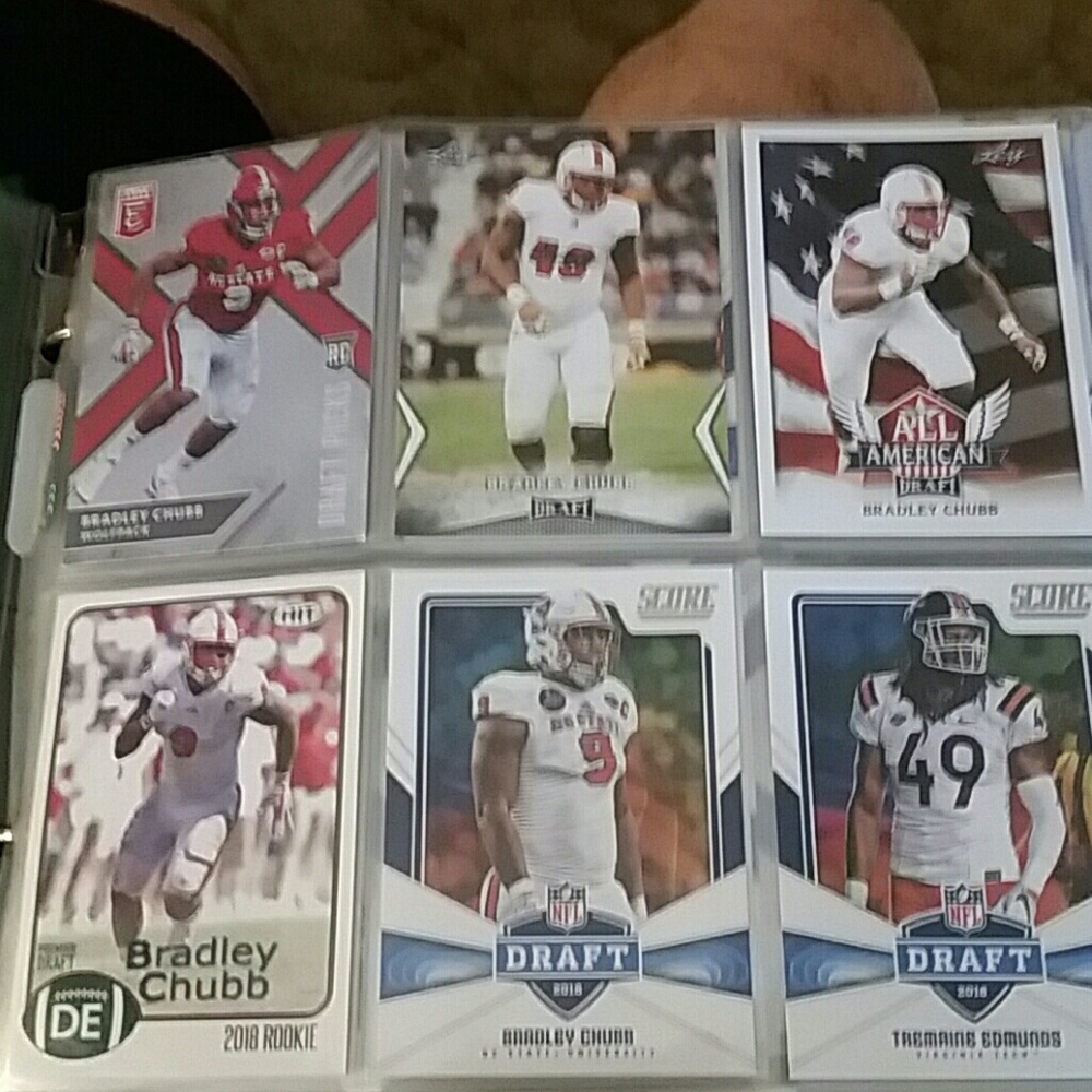 Ball cards lots of rookies